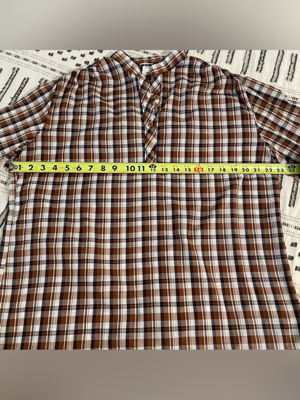 Vintage 70s/80s Copy-Cats Plaid Mandarin Collar Henley Blouse - Picture 5 of 6